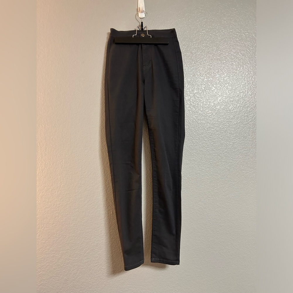 Women’s gray high stretch high rise skinny pants size 3